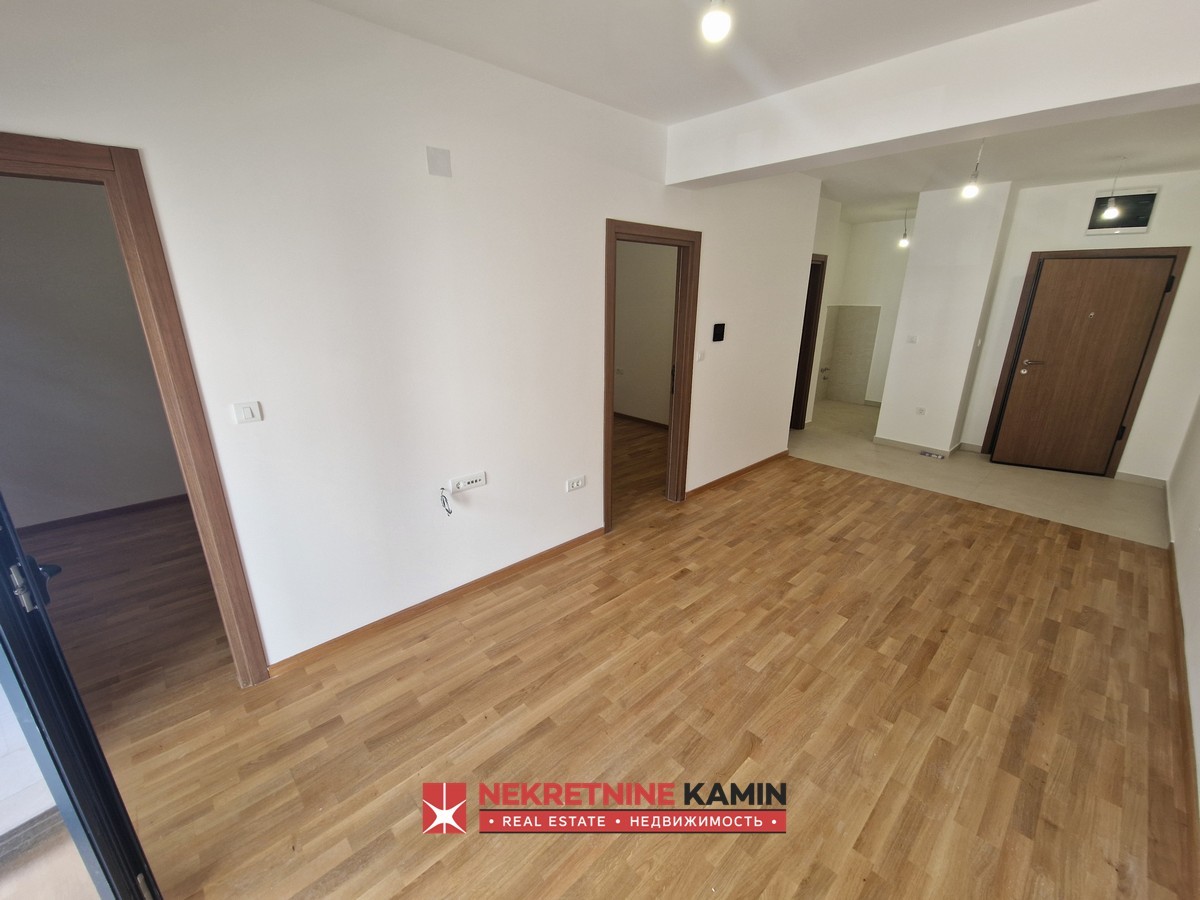Dvosoban stan 52m2 u naselju Rozino, Budva